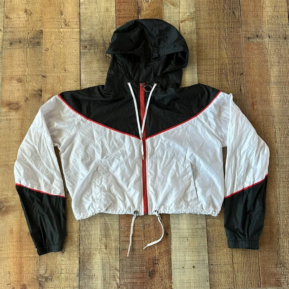 Zine cropped white and black track jacket women's large